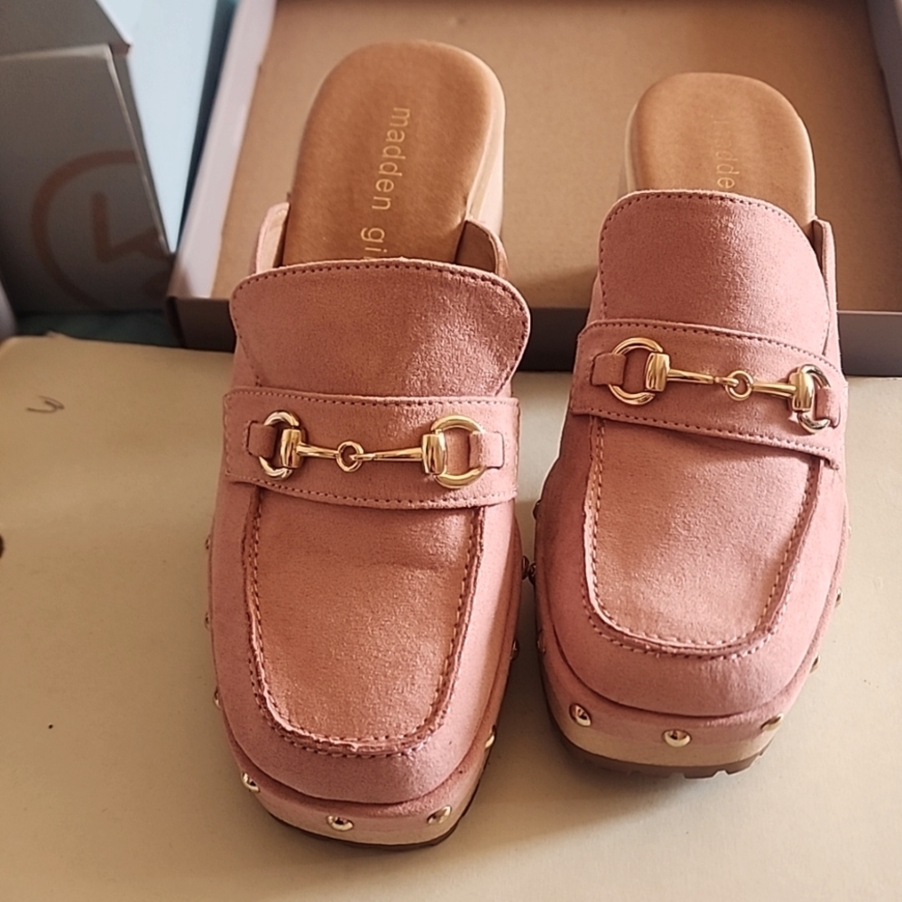 Madden Girl size 6